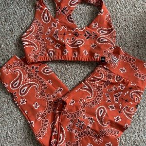 Booty by Brabants paprika bandana set. Size “curvy”. EUC